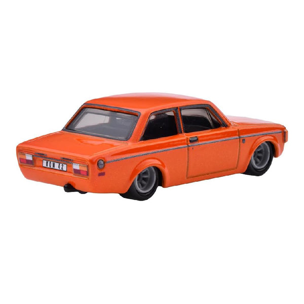 sieu-xe-hot-wheels-sang-trong-74-volvo-142-gl-hkc53-fpy86-05