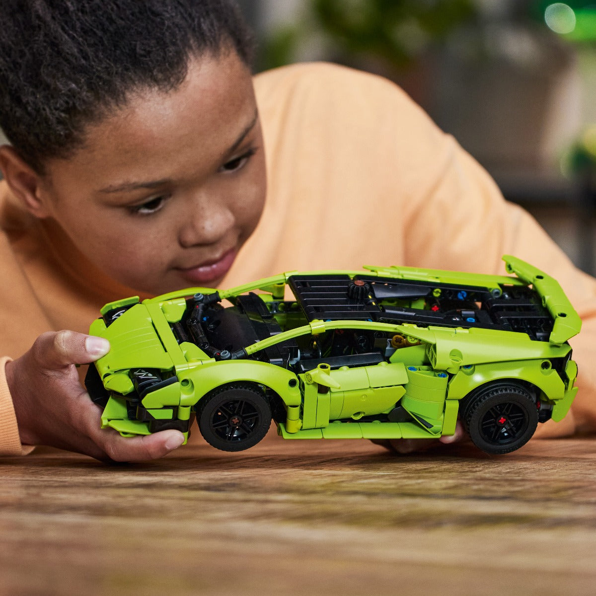 do-choi-lap-rap-sieu-xe-lamborghini-huracan-tecnica-42161-08
