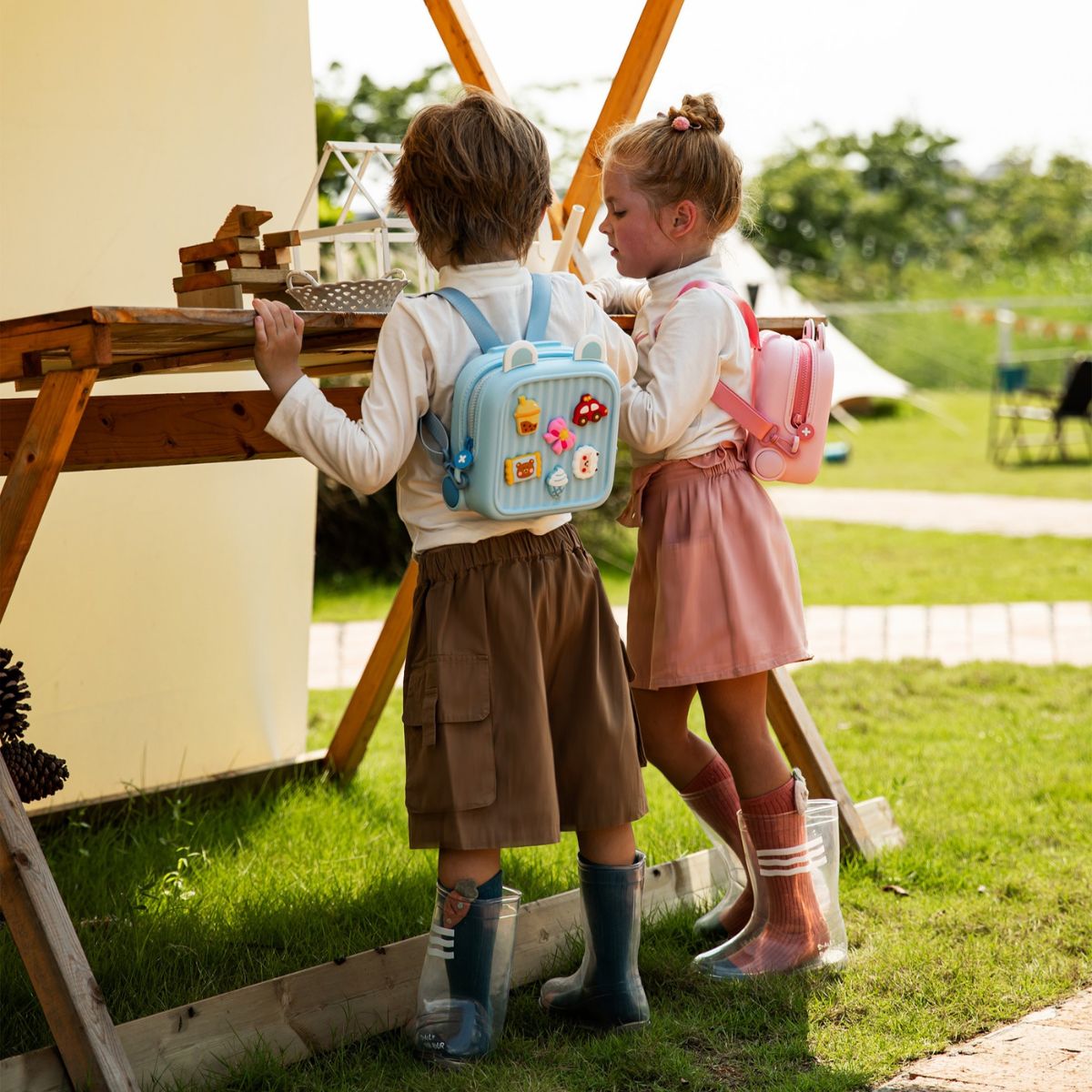 ba-lo-di-hoc-di-chơi-mini-kem-charm-koool-hong-k32-pink-09