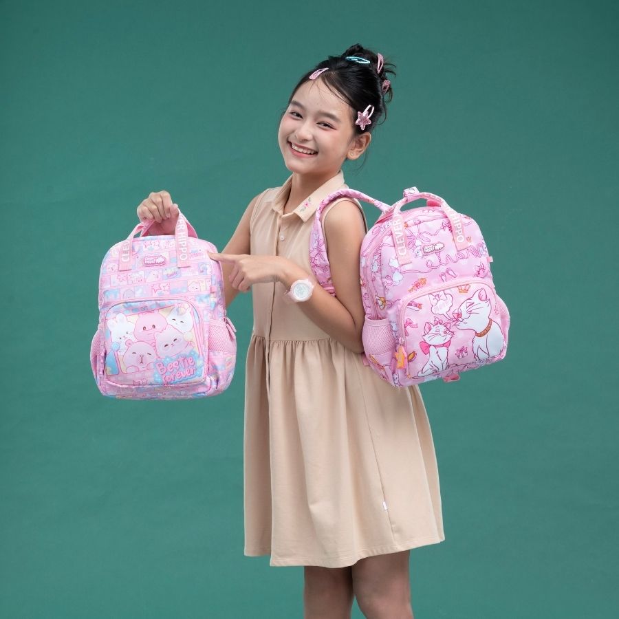 ba-lo-mini-gia-dinh-meo-quy-toc-cleverhippo-blc4116-pink-05