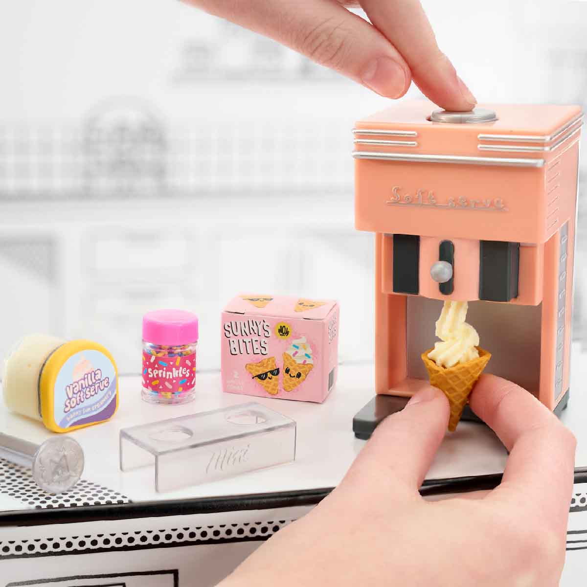 Đồ Chơi Banh Miniverse Chủ Đề Máy Pha Chế 2 MINIVERSE 523444-EUC