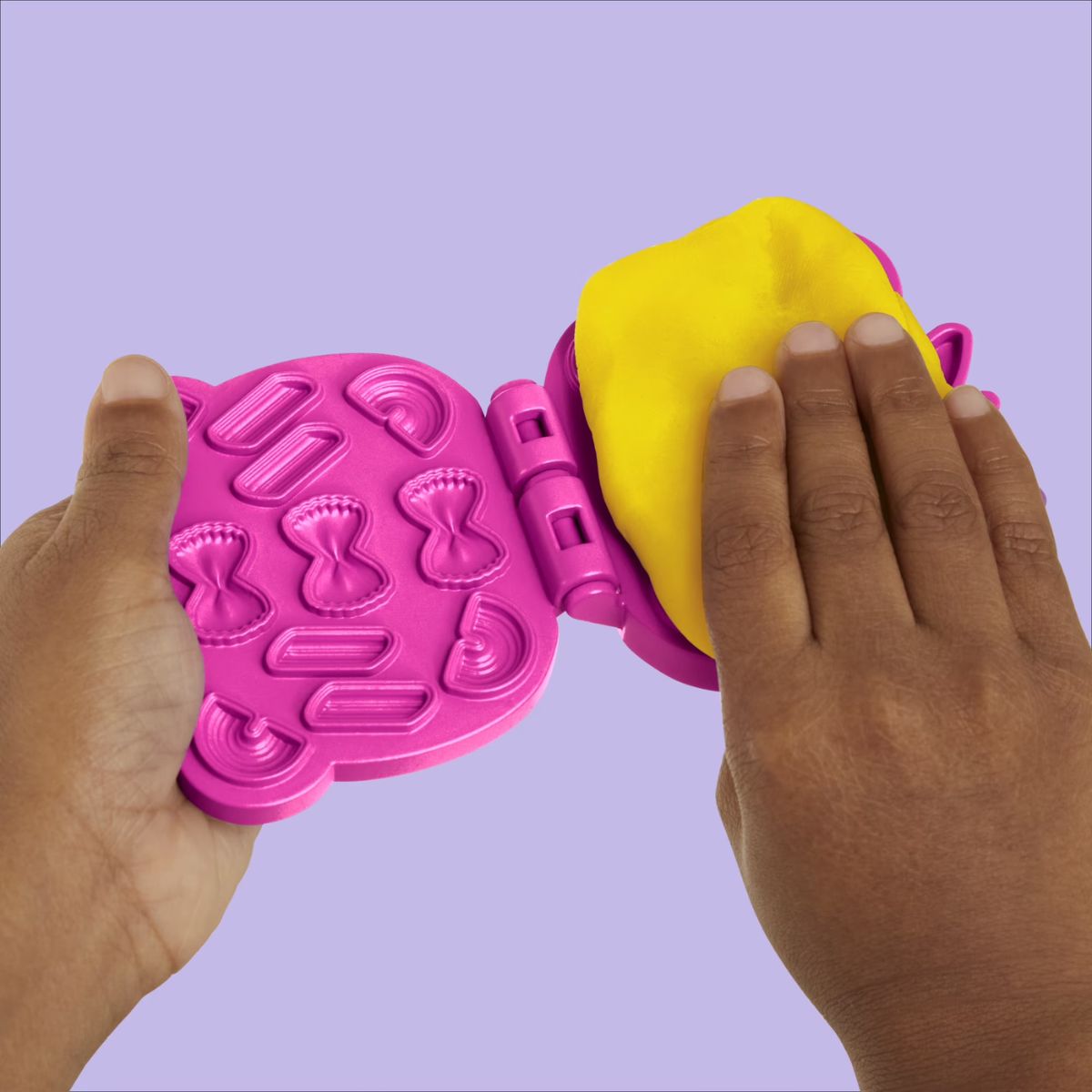 Đồ Chơi Bé Lily Ăn Dặm Vui Vẻ BABY ALIVE G2788