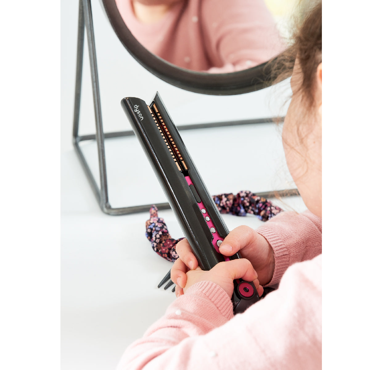 Bộ Đồ Chơi Máy Duỗi Tóc Dyson Corrale SWEET HEART 73350