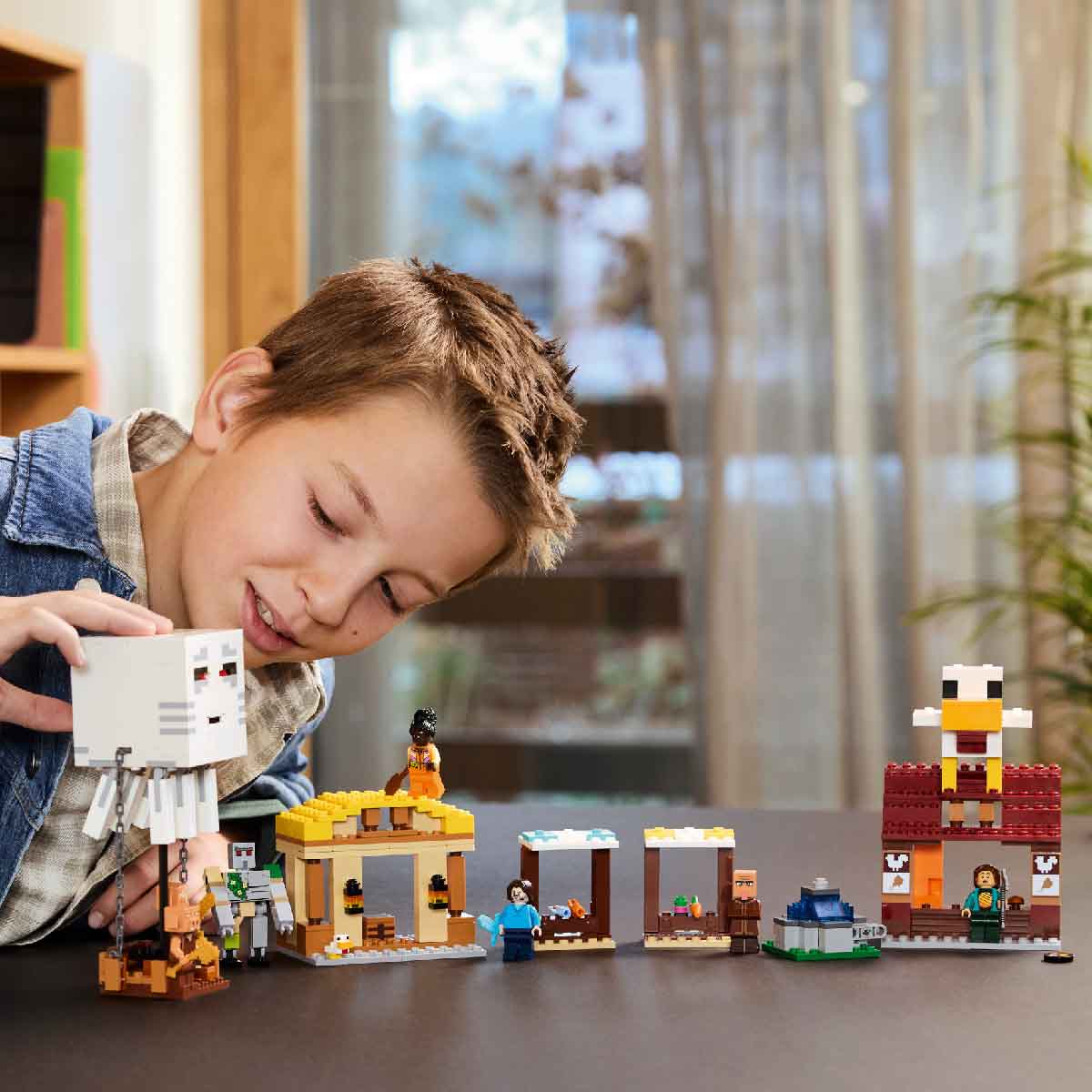 bo-lap-rap-cuoc-tan-cong-lang-bang-khinh-khi-cau-cua-ghast-lego-minecraft-21273-08