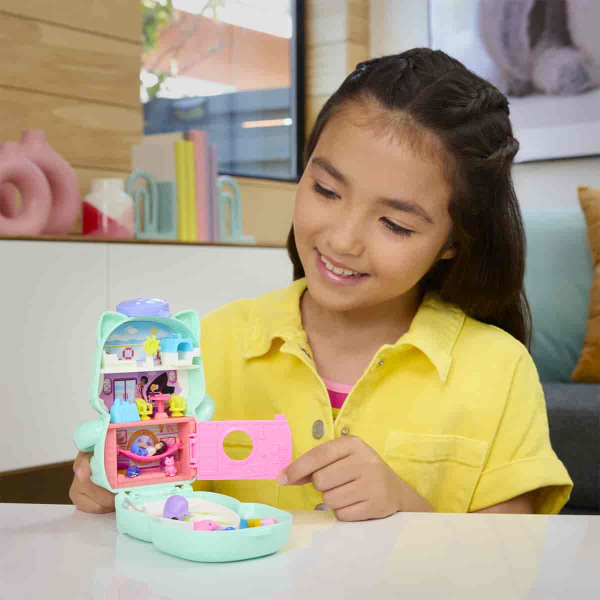bo-suu-tap-polly-pocket-va-cuoc-phieu-luu-bien-ca-cua-kitty-polly-pocket-jcr37-jfg56-018