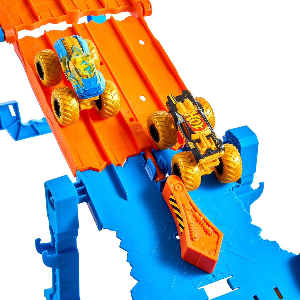 bo-thu-thach-hwmt-duong-dua-nha-vo-dich-dia-hinh-monster-trucks-jmw70-06