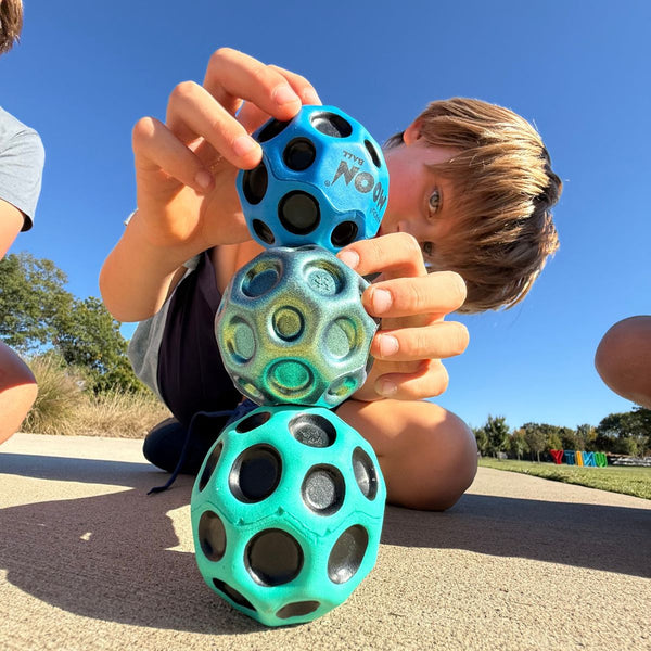 bong-nay-moon-ball-metallic-waboba-316c99-a-012