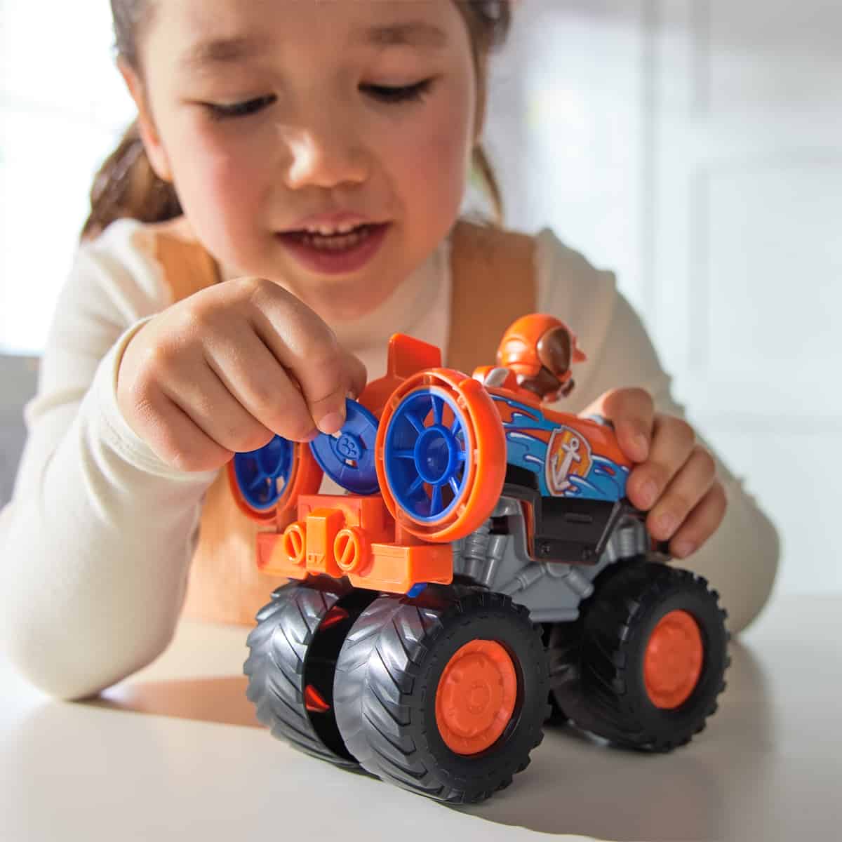 Đồ Chơi Chiến Xe Cứu Hộ Zuma PAW PATROL 6069332