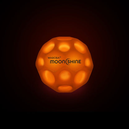 do-choi-bong-nay-moonshine-phat-sang-trong-dem-waboba-325c02-a-04