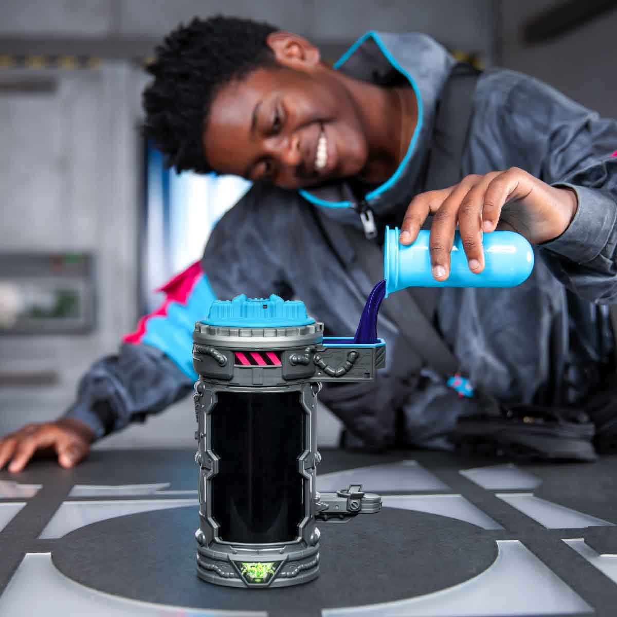 Đồ Chơi Buồng Đột Biến Quái Thú Báo Huyền Thoại MRBEAST LAB 24717