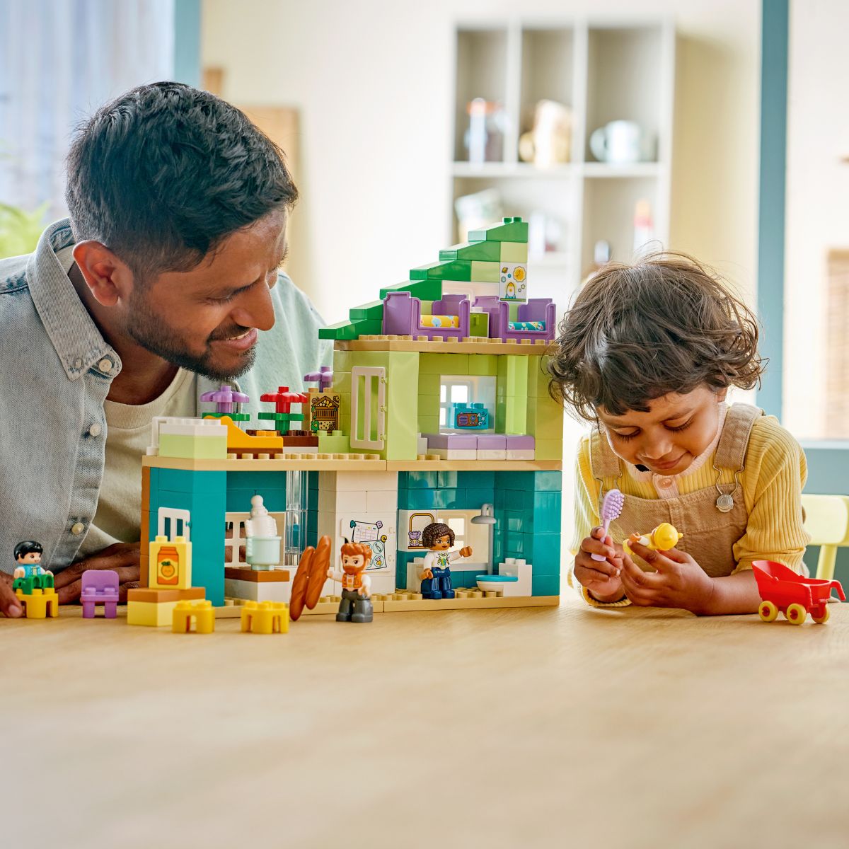 Đồ Chơi Lắp Ráp 3 Trong 1: Ngôi Nhà Hiện Đại Kèm Nhân Vật LEGO DUPLO 10470