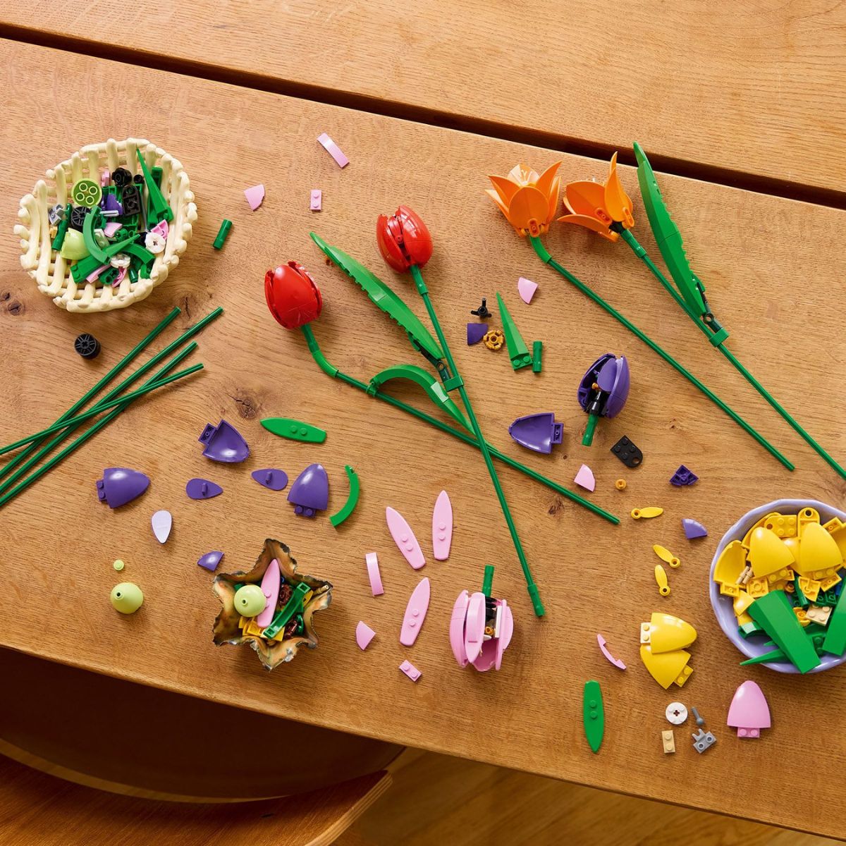 do-choi-lap-rap-bo-hoa-tulip-lego-botanicals-11501-010
