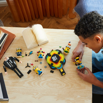 Đồ chơi lắp ráp Bữa tiệc bất ngờ của Gru và Minions LEGO MINIONS 75582