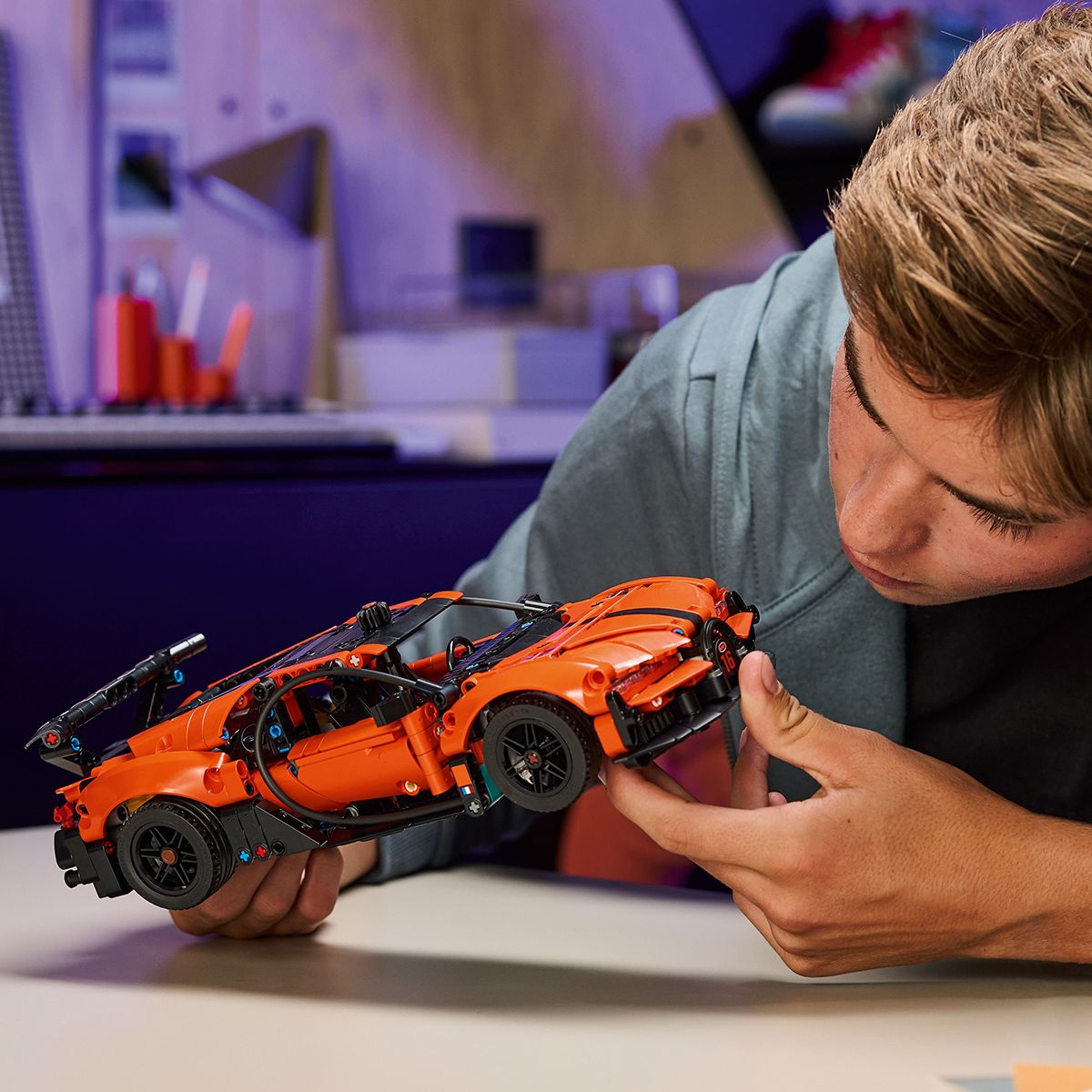 Đồ Chơi Lắp Ráp Bugatti Chiron Pur Sport LEGO TECHNIC 42222