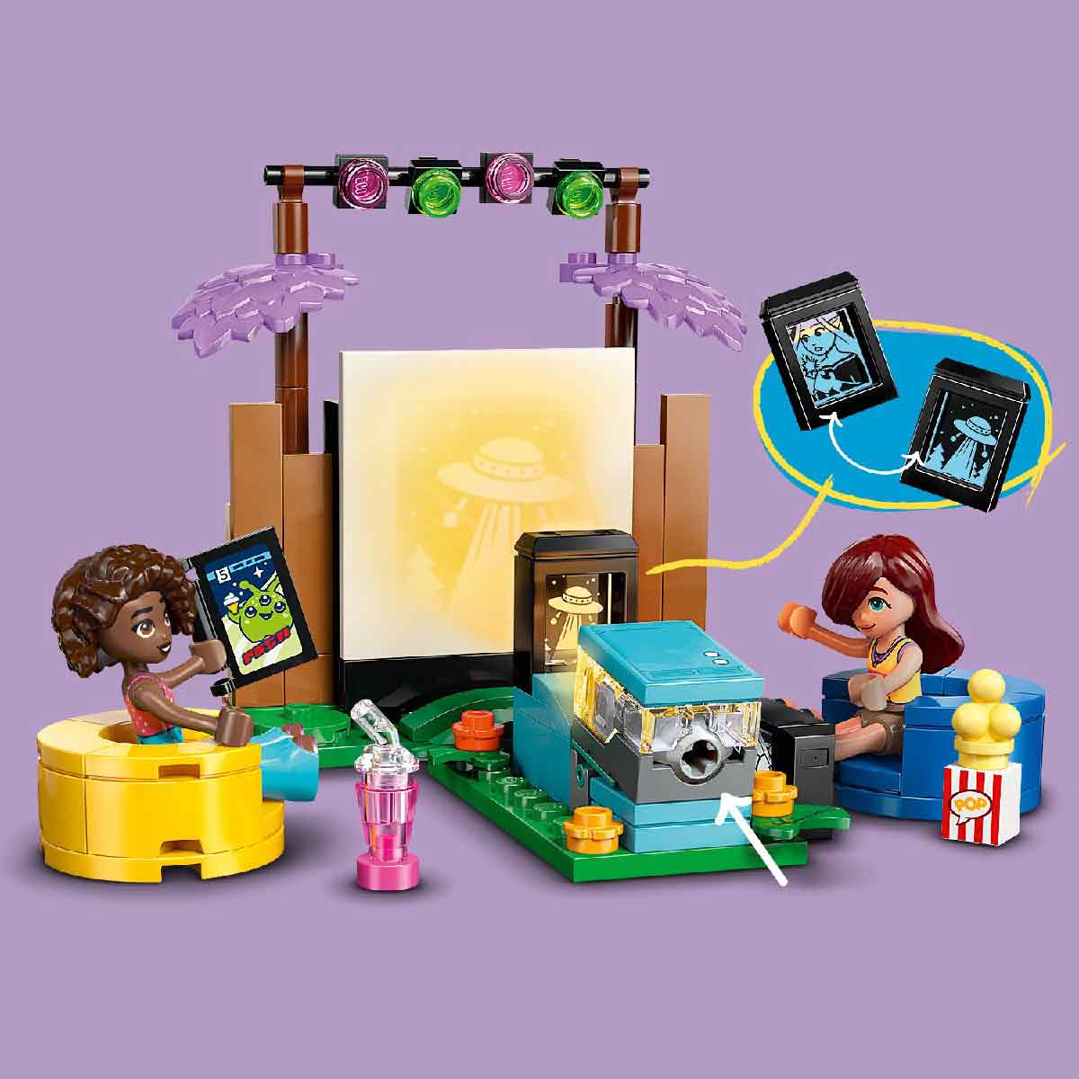 Đồ Chơi Lắp Ráp Buổi Chiếu Phim Ngoài Trời LEGO FRIENDS 42642