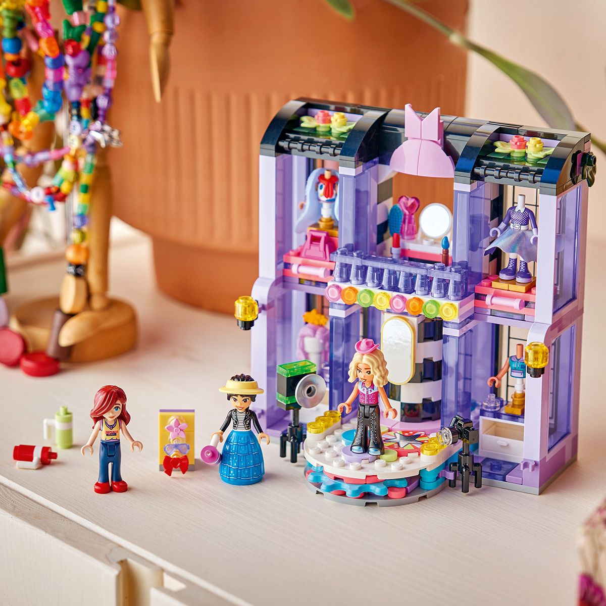Đồ Chơi Lắp Ráp Buổi Trình Diễn Thời Trang Heartlake City LEGO FRIENDS 42685