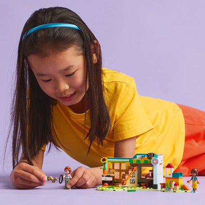 do-choi-lap-rap-can-phong-cua-autumn-lego-friends-42646-012