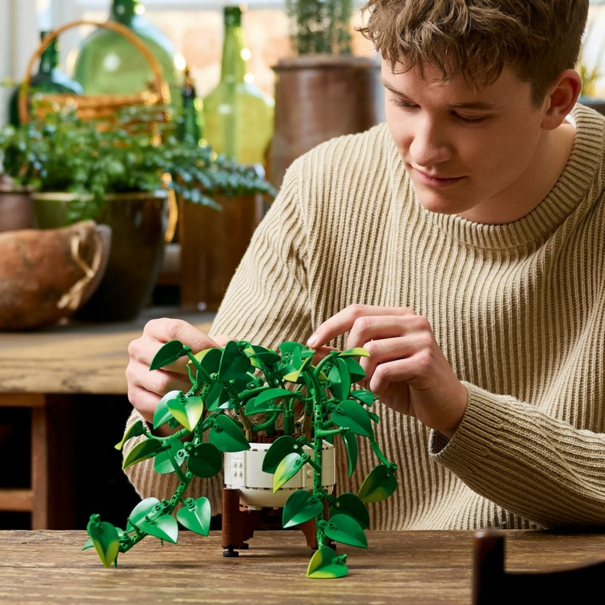 Wall-Hanging Pothos Plant Building Set LEGO BOTANICALS 11512 (372 Pieces)