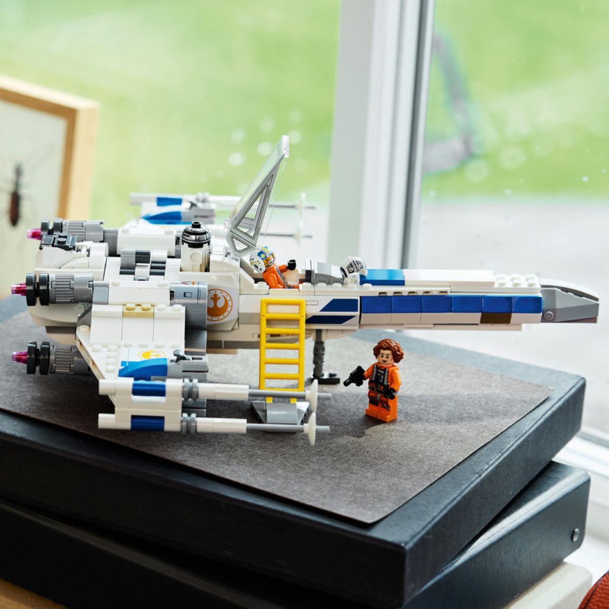 LEGO Star Wars New Republic X-Wing Starfighter 75460 (558 Pieces)