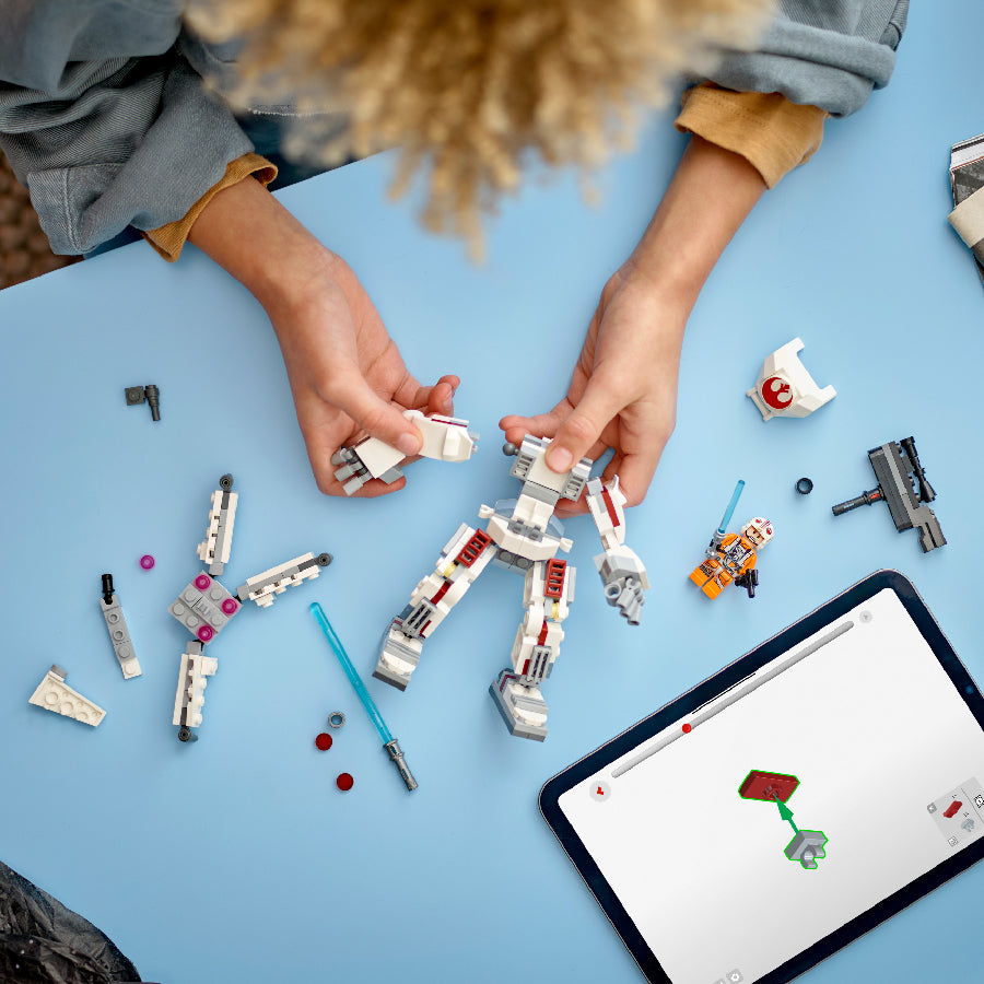 Luke Skywalker™ X-Wing™ Assembling Toy LEGO STAR WARS 75390 (195 pieces)