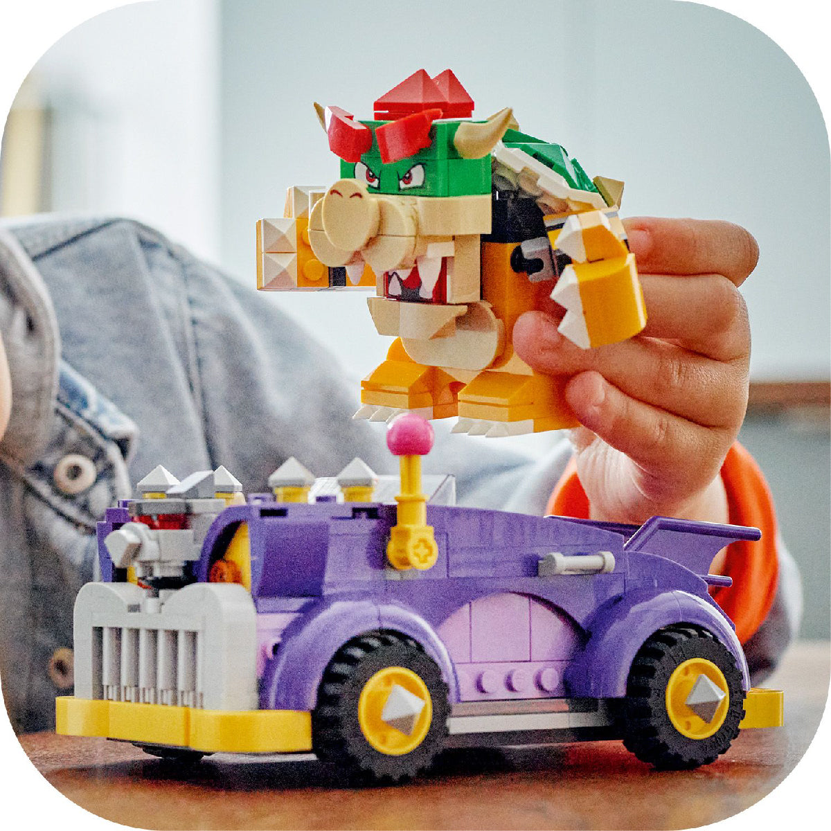 do-choi-lap-rap-chien-xe-voi-dong-co-lon-cua-bowser-lego-super-mario-71431-05