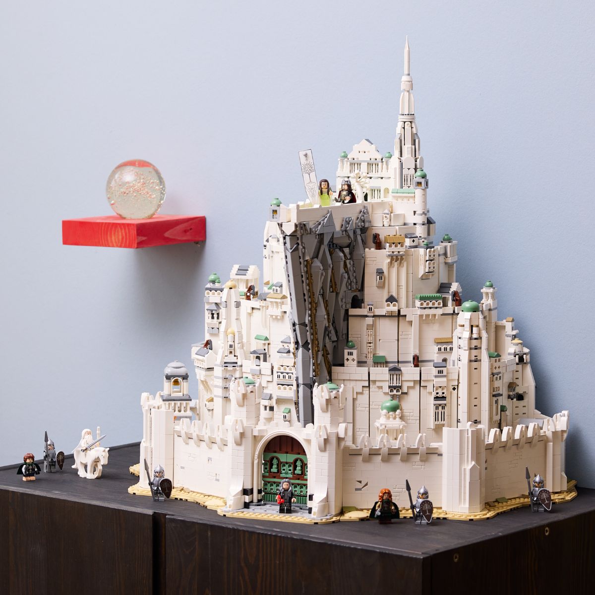 Đồ Chơi Lắp Ráp Chúa Tể Những Chiếc Nhẫn: Thành Minas Tirith™ LEGO ICONS 11377 (8278 Chi Tiết)
