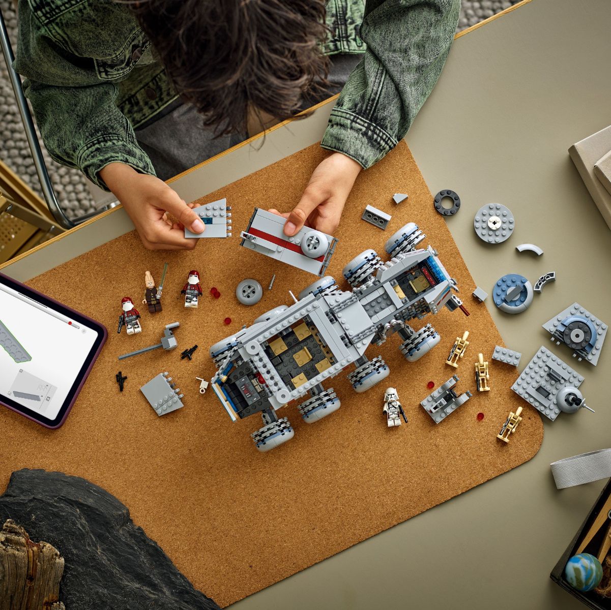 Đồ Chơi Lắp Ráp Cỗ Máy Hủy Diệt Juggernaut LEGO STAR WARS 75413