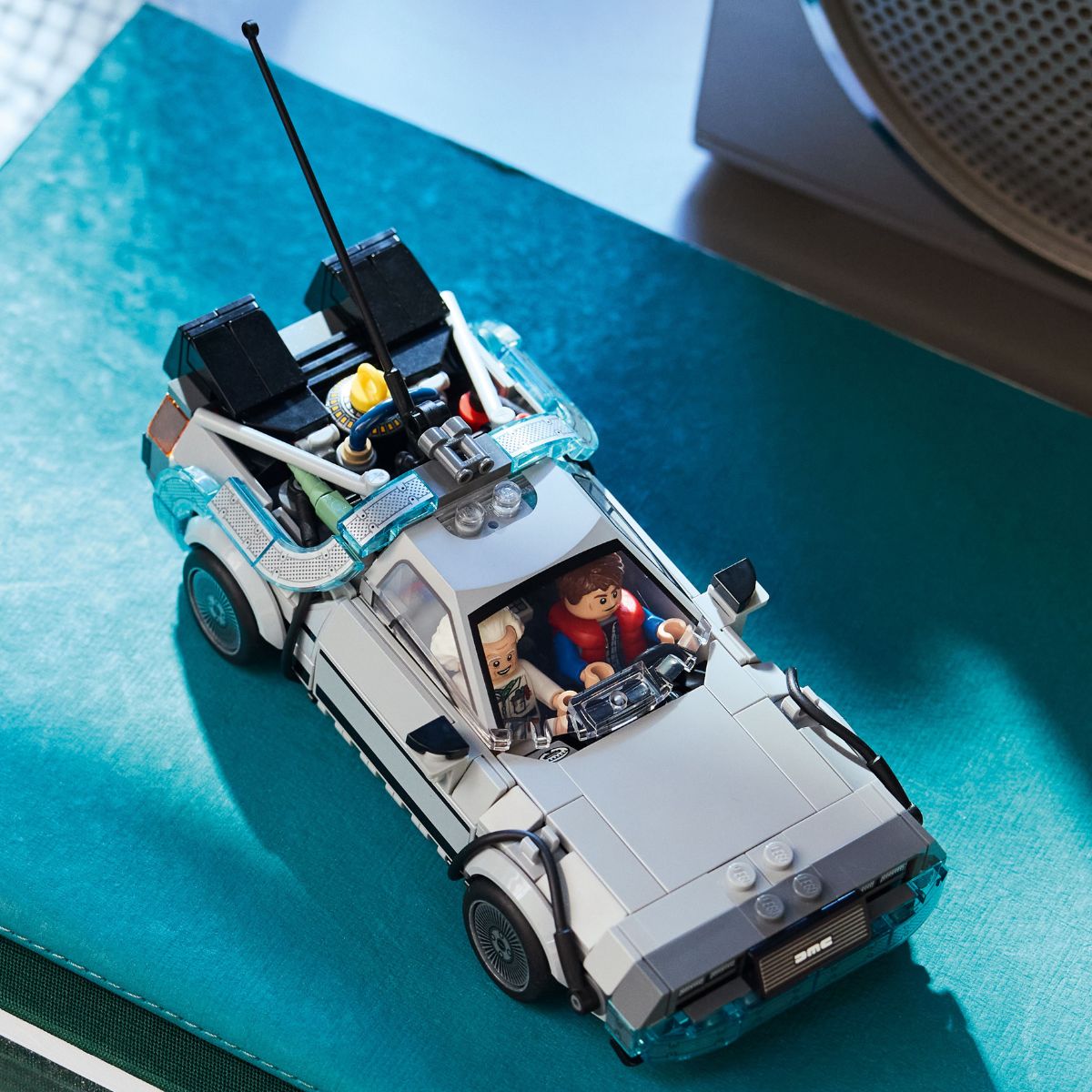 Đồ Chơi Lắp Ráp Cỗ Máy Thời Gian ‘Back To The Future’ LEGO SPEED CHAMPIONS 77256