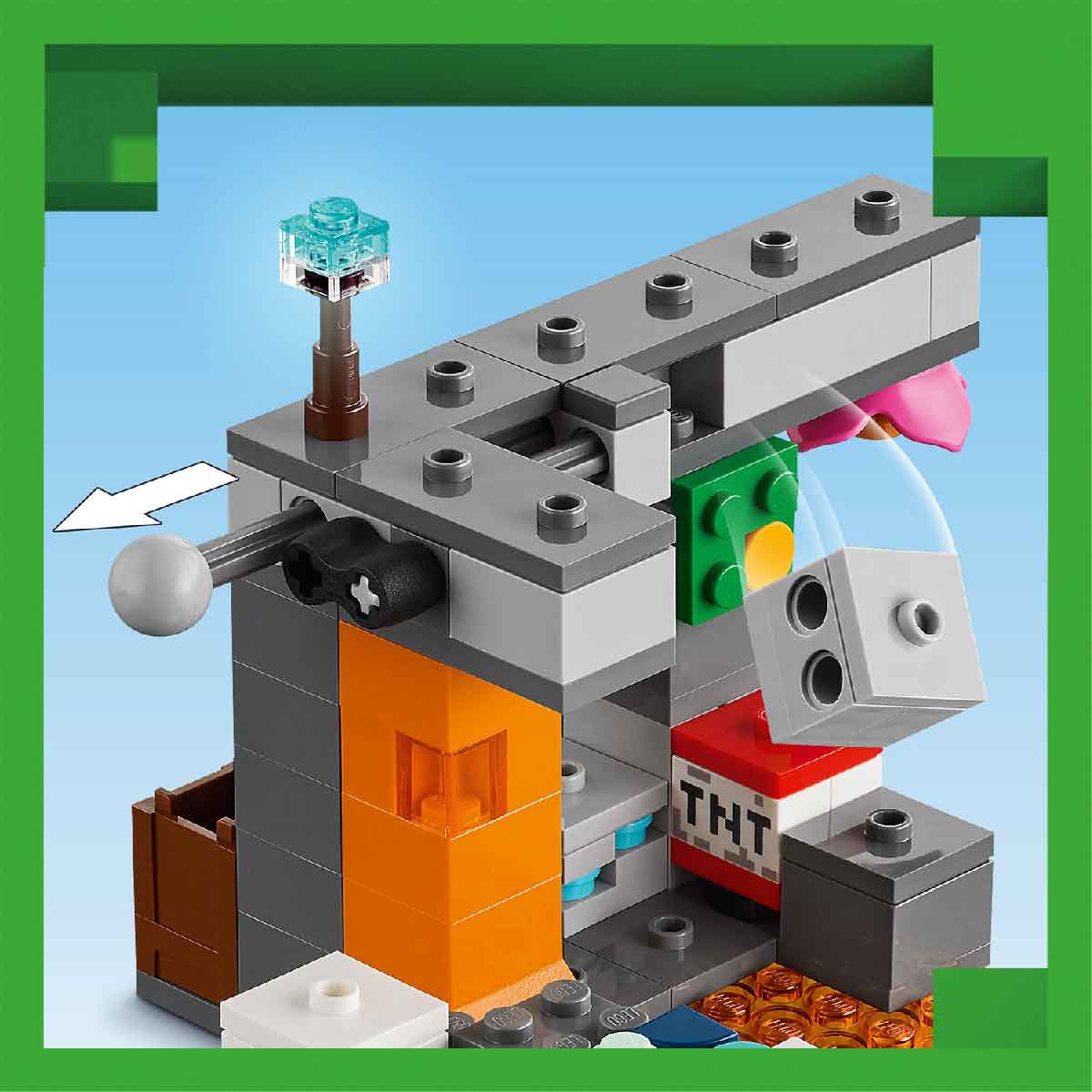 do-choi-lap-rap-cuoc-cham-tran-warden-lego-minecraft-21274-08