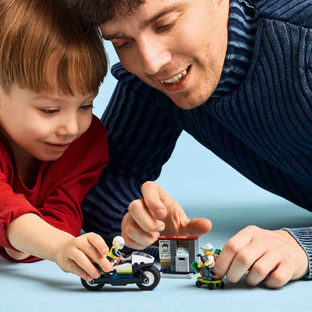 do-choi-lap-rap-cuoc-dua-truy-bat-cuop-lego-city-60455-010