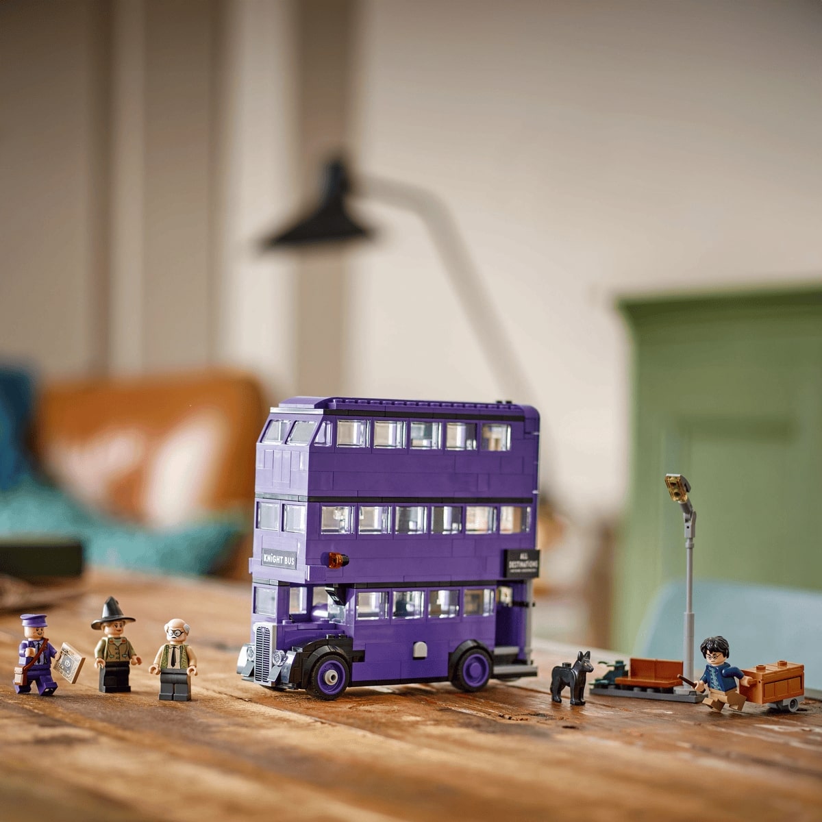 do-choi-lap-rap-cuoc-phieu-luu-xe-bus-hiep-si-lego-harry-potter-76446-012