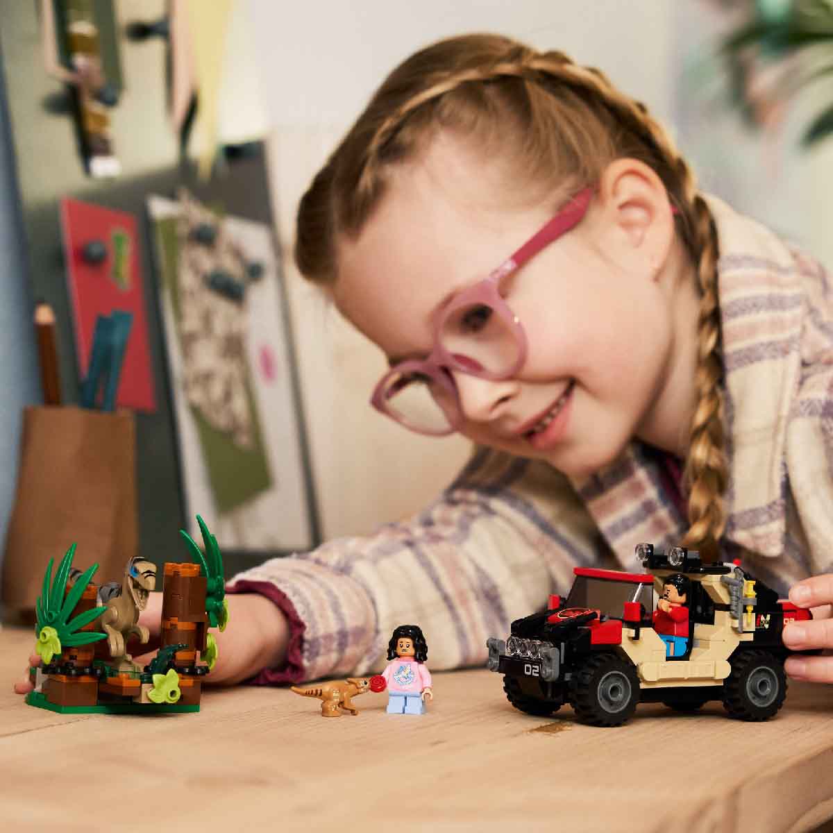 Đồ Chơi Lắp Ráp Cuộc Tẩu Thoát Khỏi Raptor LEGO JURASSIC 76972