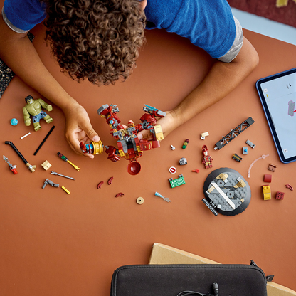 do-choi-lap-rap-dai-chien-kinh-dien-hulkbuster-doi-dau-hulk-lego-superheroes-76343-09