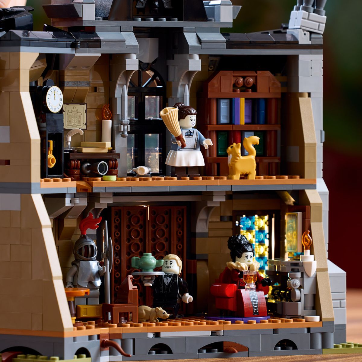 Đồ Chơi Lắp Ráp Dinh Thự Của Thị Trưởng LEGO ICONS 11383 (1420 Chi Tiết)