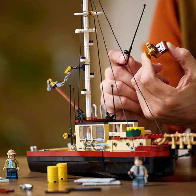do-choi-lap-rap-ham-ca-map-lego-ideas-21350-010