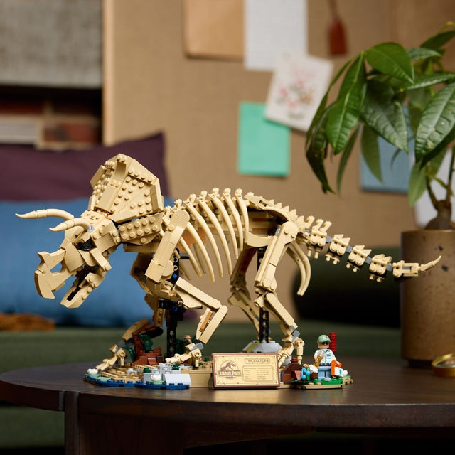do-choi-lap-rap-hoa-thach-khung-long-triceratops-lego-jurassic-77985-06