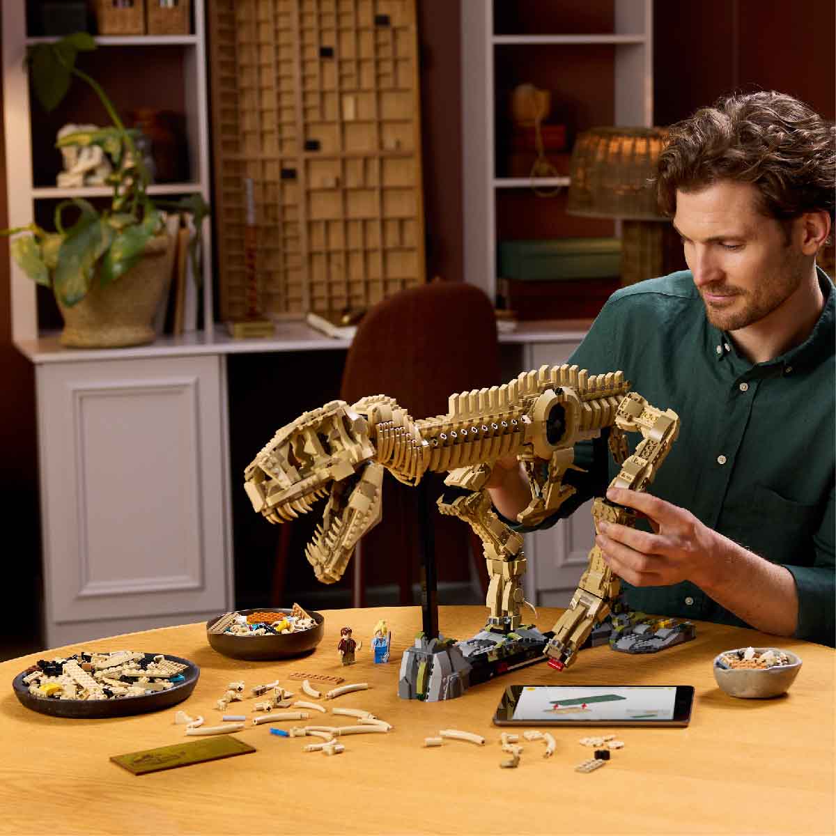 Đồ Chơi Lắp Ráp Hóa Thạch Khủng Long Tyrannosaurus Rex LEGO JURASSIC 76968