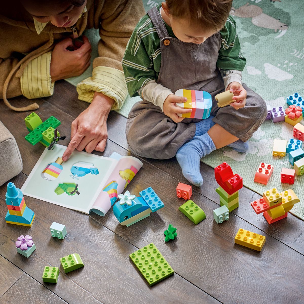 Đồ Chơi Lắp Ráp Hộp Sáng Tạo Đầy Sắc Màu LEGO DUPLO 10479 (80 chi tiết)