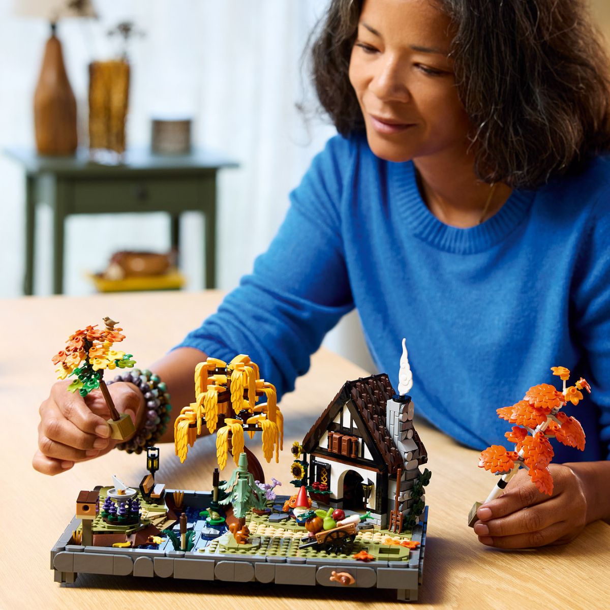 Đồ Chơi Lắp Ráp Khu Vườn Dễ Thương LEGO ICONS 11372