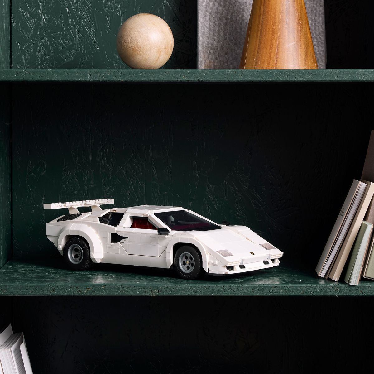 Đồ Chơi Lắp Ráp Lamborghini Countach 5000 Quattrovalvole LEGO ICONS 10337 (1506 chi tiết)