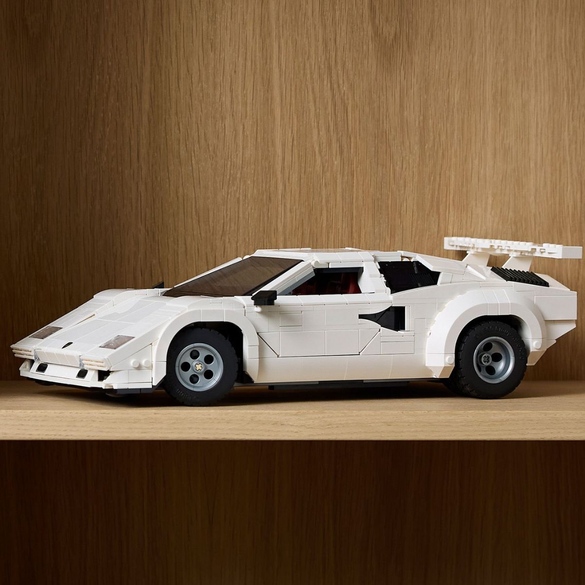 do-choi-lap-rap-lamborghini-countach-5000-quattrovalvole-lego-icons-10337-04