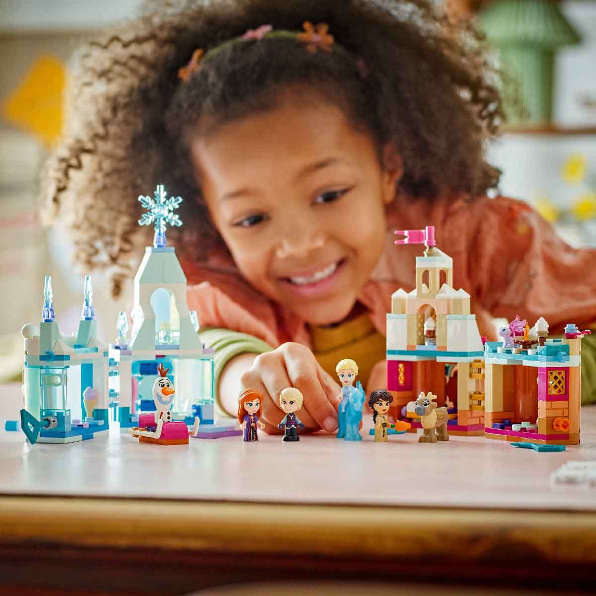 do-choi-lap-rap-lau-dai-mini-cua-arendella-va-elsa-lego-disney-princess-43278-09