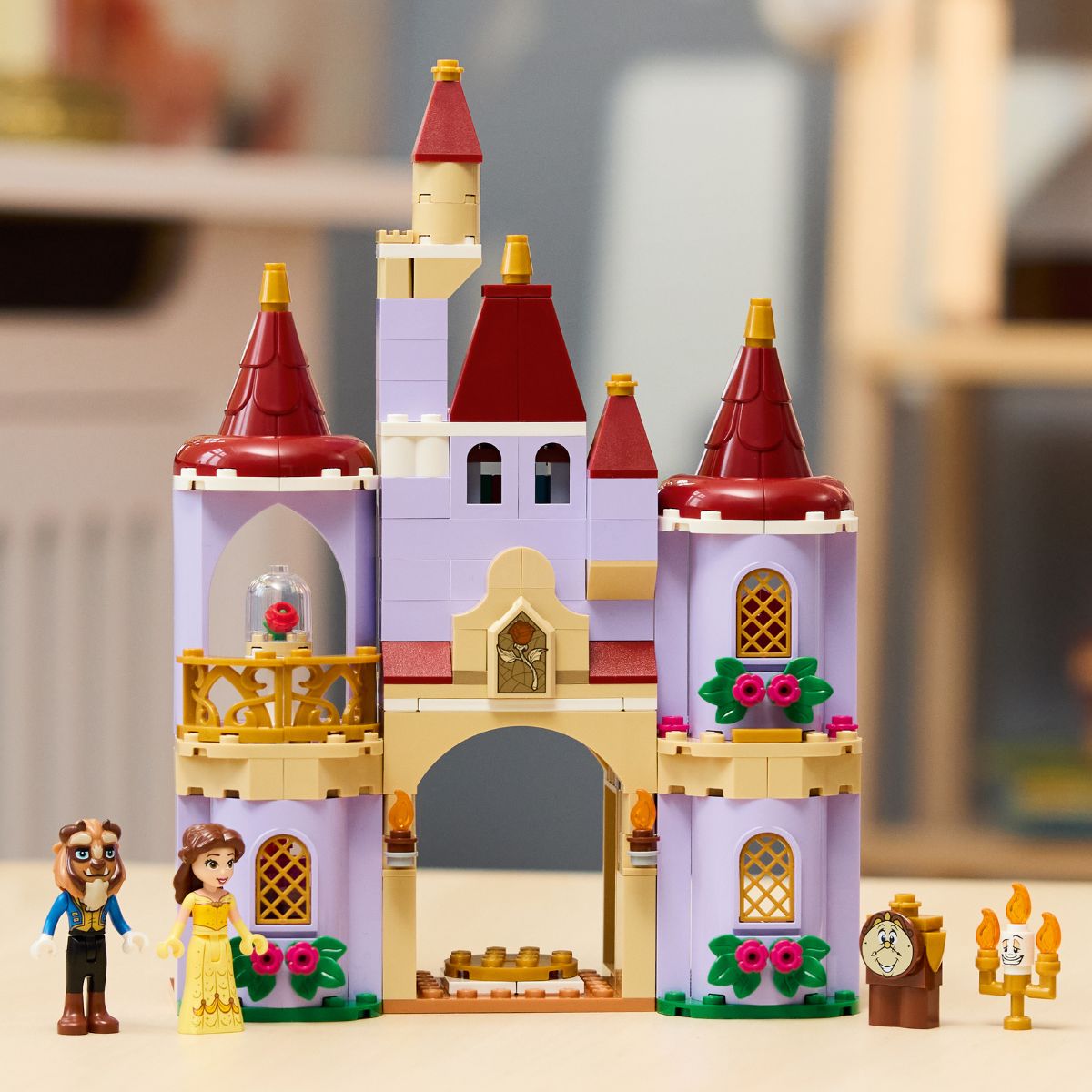 do-choi-lap-rap-lau-dai-phep-thuat-cua-belle-quai-vat-lego-disney-princess-43289-05