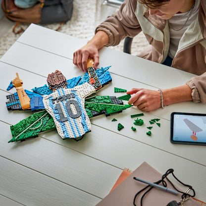 do-choi-lap-rap-lionel-messi-man-an-mung-huyen-thoai-lego-editions-sports-43018-04