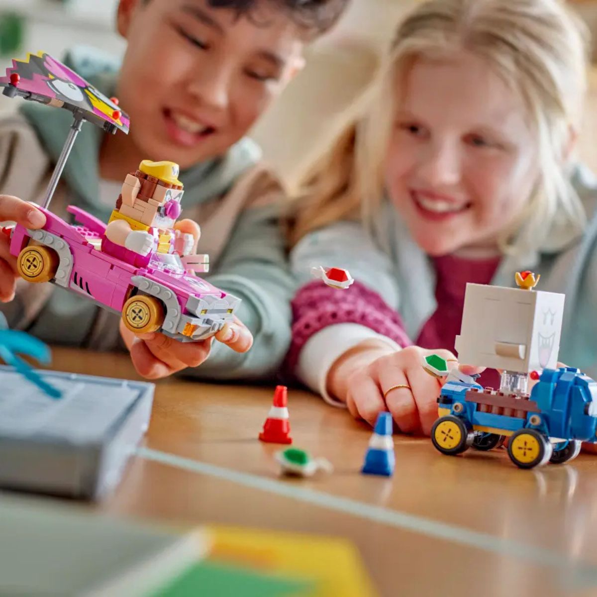 Đồ Chơi Lắp Ráp Mario Kart™ - Cuộc Đua Của Wario Và King Boo LEGO SUPER MARIO 72038