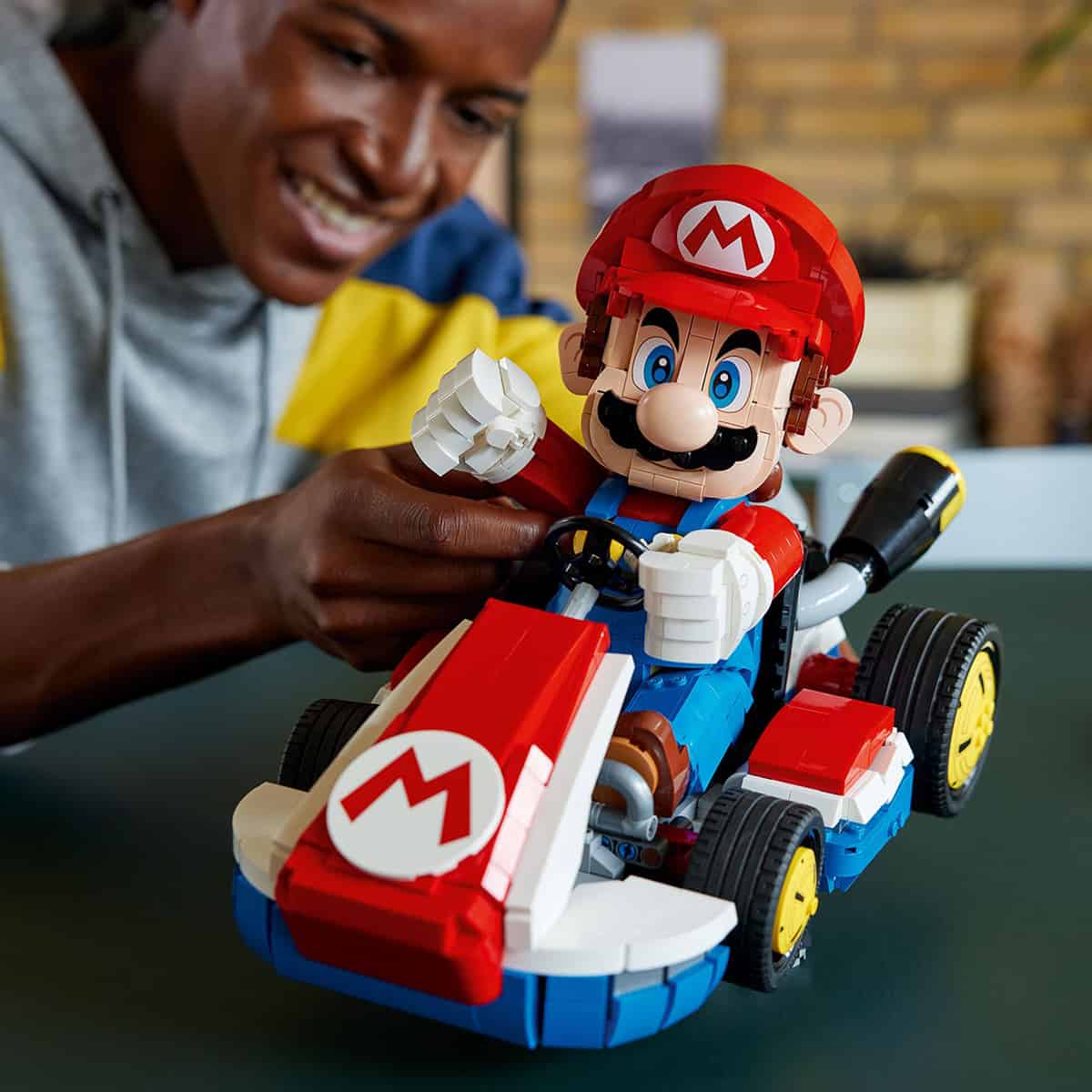 Đồ Chơi Lắp Ráp Mario Kart™ - Mario Và Xe Tiêu Chuẩn LEGO SUPER MARIO 72037