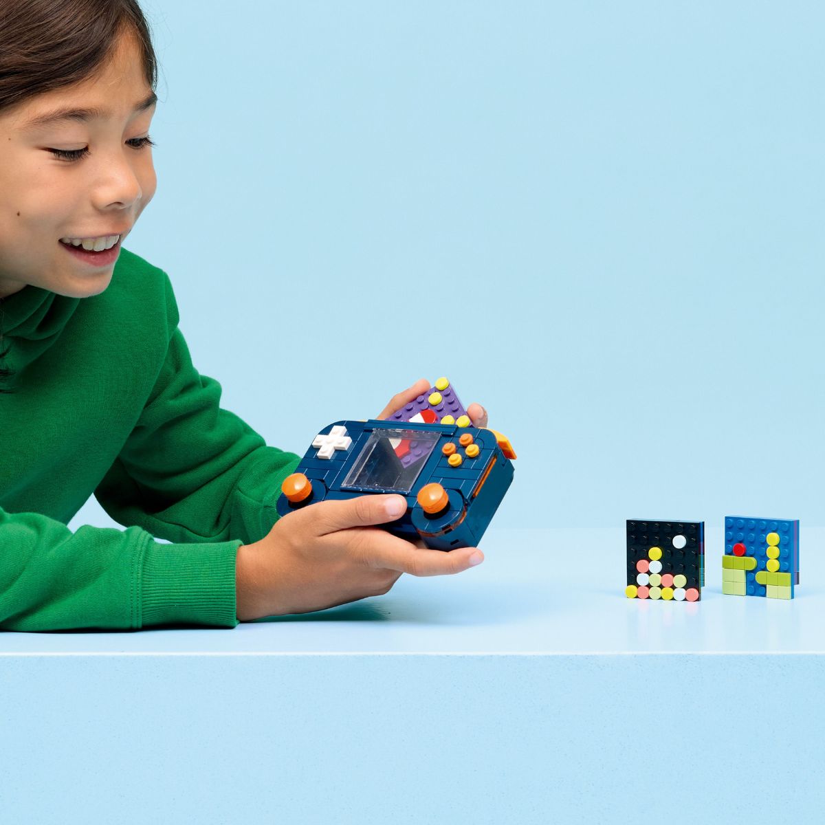 do-choi-lap-rap-may-choi-game-co-dien-lego-creator-31380-010
