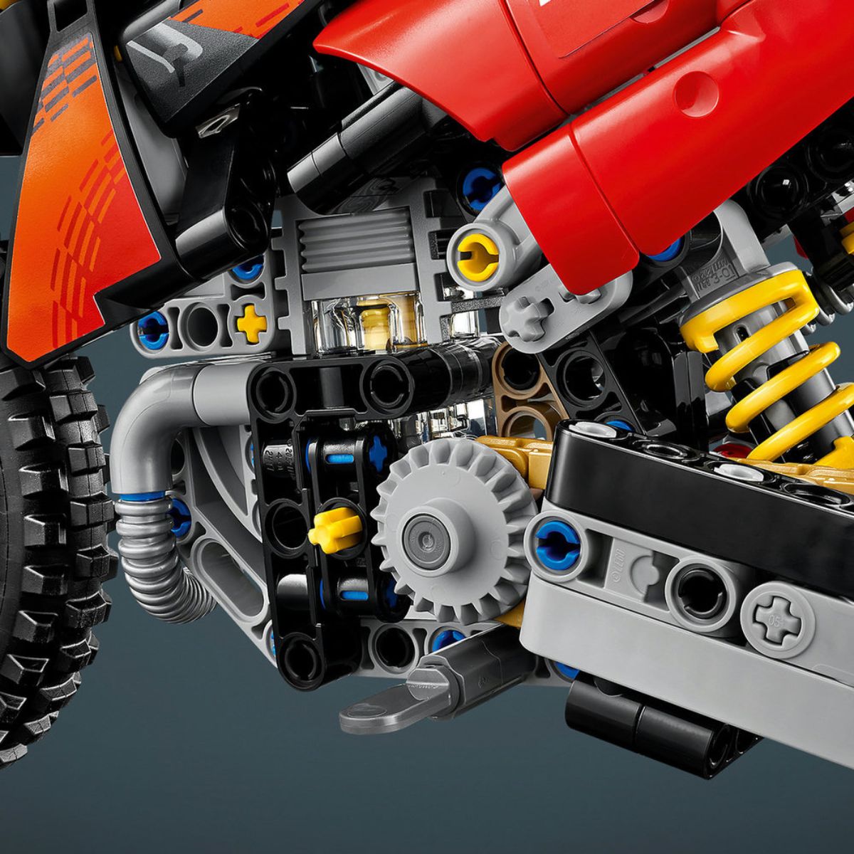 Đồ Chơi Lắp Ráp Mô Tô Ducati Desmo450 MX Factory LEGO TECHNIC 42238 (457 Chi Tiết)