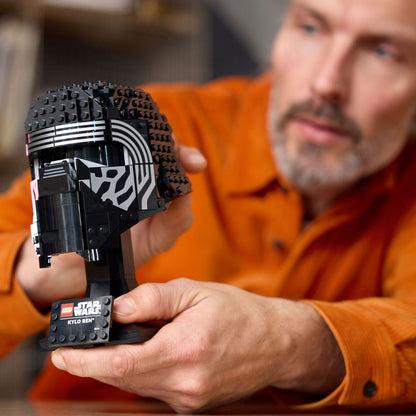 do-choi-lap-rap-mu-giap-kylo-ren-lego-star-wars-75415-010