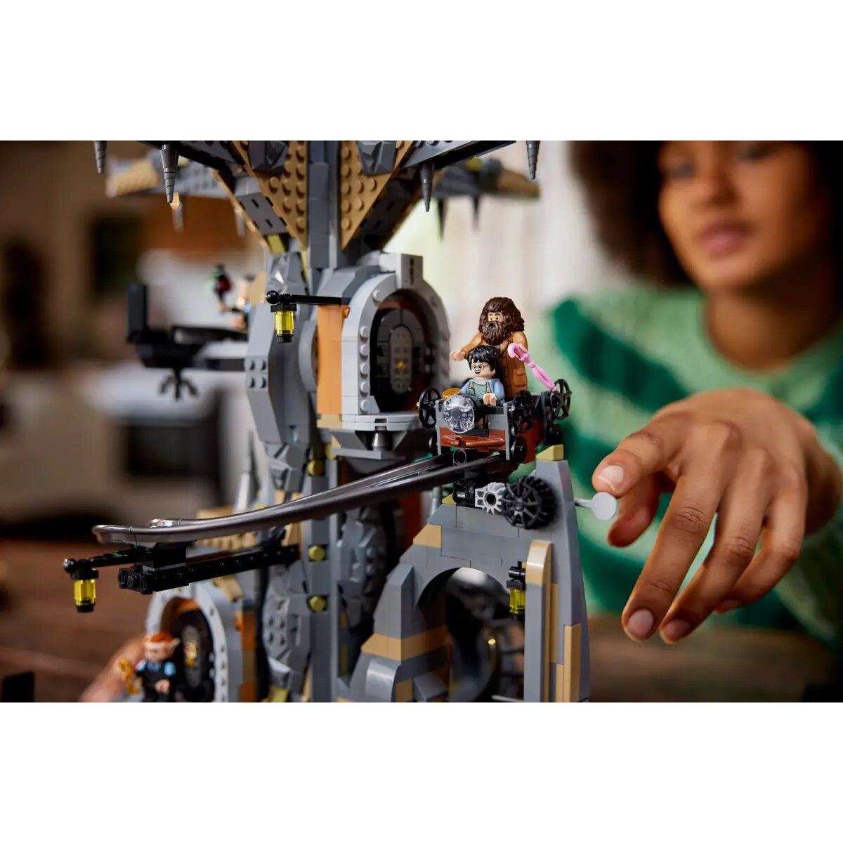 Đồ Chơi Lắp Ráp Ngân Hàng Gringotts™ LEGO HARRY POTTER 76417 (4801 chi tiết)